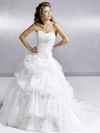 2012 wholesale Strapless Beads Working appliques bodice and hemline ruffled taffeta Ball gown Wedding Dress