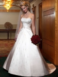 2012 dream pincess Beads Working Strapless Hot Sale satin Wedding Dress