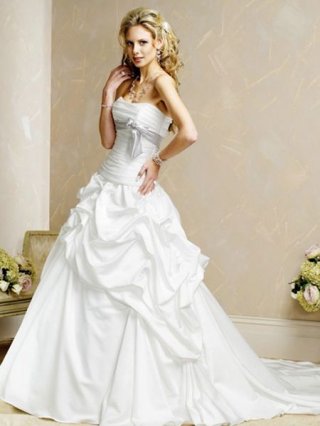 2012 Princess Pleated Cheap Wholesale New Style Strapless colored sash decoration under bust Wedding Dress