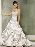 2012 Princess taffeta pick ups and applique bodice Sweetheart neck Cheap Wedding gown