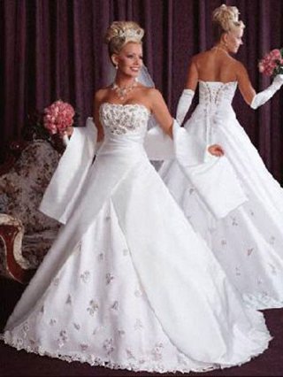 2012 traditional A-line Ebroider and Beads Working Lacing Cheap Wedding gown