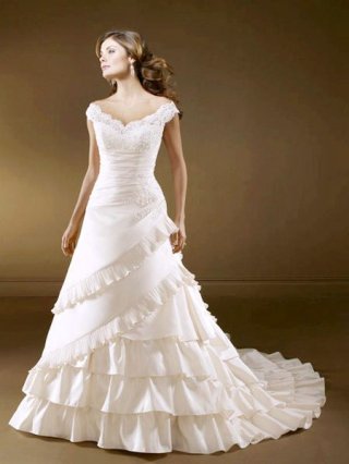 2012 unique Off The Shoulder Embroider bodice Lace trim Layers Long Length Cheap Wedding Dress