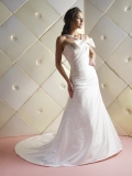 2012 discount simple modest halter Bowknot on the bust taffeta Wedding Dress Popular in Spring