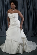 Discount strapless Design taffeta ruffled Plus Sizes Wedding dress with appliques beadings