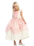 New Puff Sleeves Ruffle lovely Lace Flower Girl Dress Designer At a Low Price