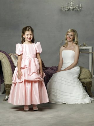 Pink Short Puffed Sleeves Cheap little princess Design Dress For Flower Girl