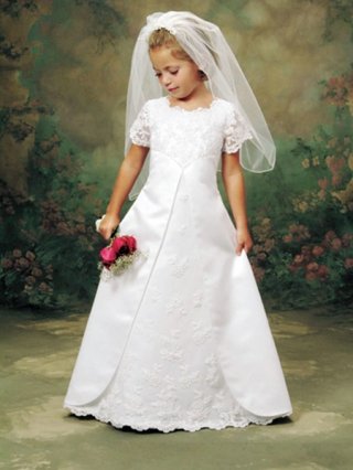 White A-line appliques Cheap cute princess Short lace Sleeves Dress For Flower Girl