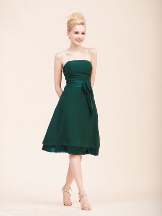 Glamorous Scoop Neckline With A Gown And Waist Ribbon Bridesmaid Dress