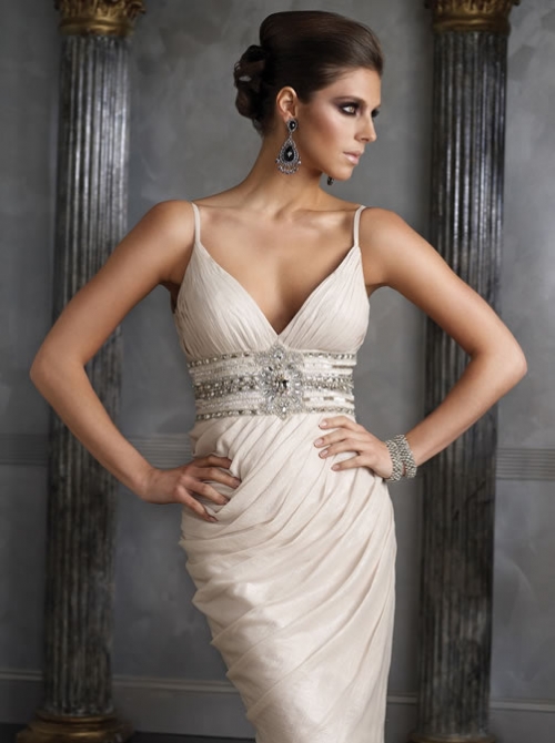 Spaghetti Straps V-neck Design Rhinestone knee length Short Evening Party Gown At Wholesale Price
