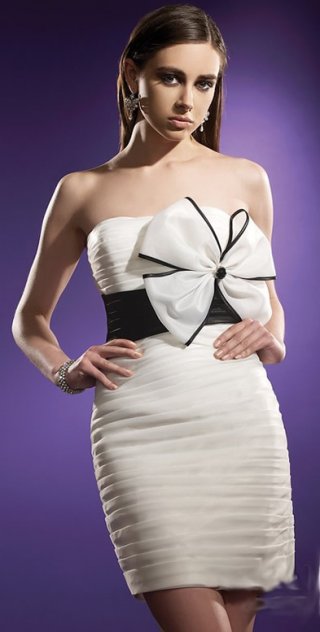 Lovely Simple fashion Style Short pleated bowknot white Design Evening Party dress With Flower