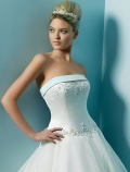 A-line Strapless Semi-Cathedral Satin Wedding Dresses (yz0325)