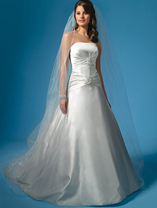 A-line Strapless Semi-Cathedral Satin Wedding Dresses (yz0326)