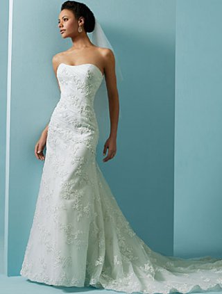 A line StraplessSemi-Cathedral Train Wedding Dress (yz0321)