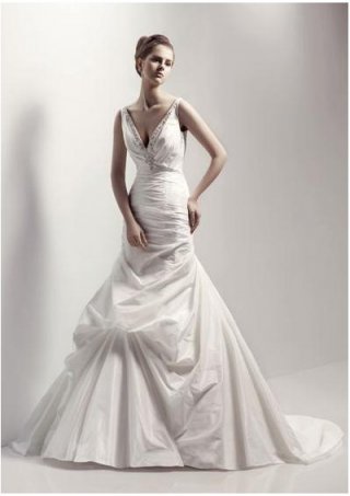 A-line Strapless Semi-Cathedral Train Wedding Dresses (yz0303)