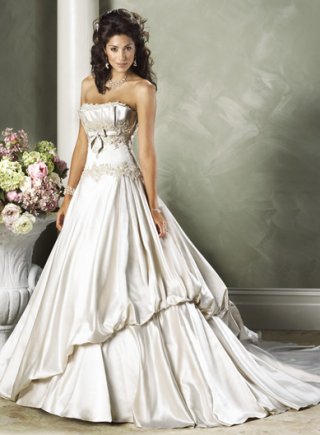 A-line Strapless Satin Wedding Dresses (SK0139)