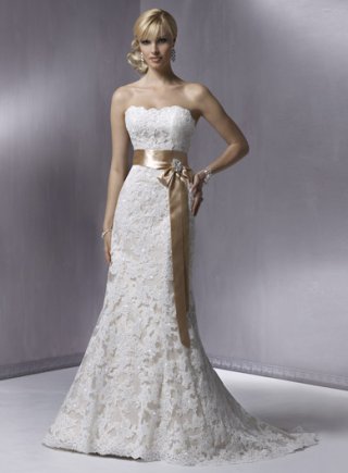 Slim A-line Strapless Satin Lace Wedding Dresses (SK0098)