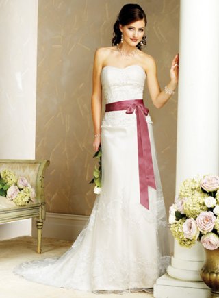 Slim-line Strapless Satin Tulle Wedding Dresses (SK0060)