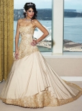 Strapless A-line Chapel Train Taffeta Wedding Dresses (SK0032)