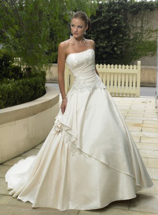 Strapless A-line Corset Back Satin Wedding Dresses (SK0022) Strapless A-line Corset Back Satin Wedding Dresses (SK0022)