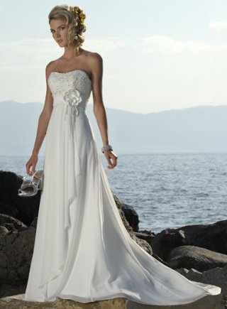 Strapless Slim A-line Chiffon Wedding Dresses (SR0162)