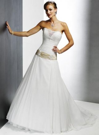 Strapless V-neck A-line Sweep Train Chiffon Wedding Dresses (SR0115)