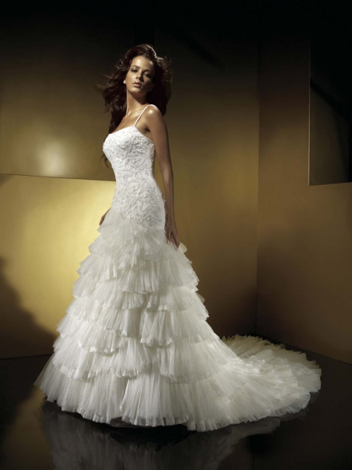 A-line Spaghetti Chapel Train Tiered Tulle Wedding Dresses (SR0027)