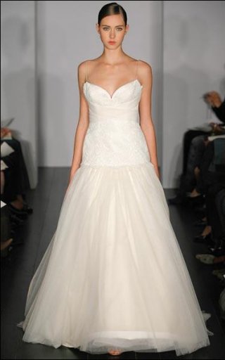 A-line Spaghetti Straps Tulle Wedding Dresses (SR0019)