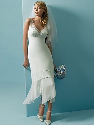 Slim line Sweetheart Handkerchief Hemline Wedding Dress (SR0088)