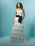 A line Sweetheart Strapless Sweep Train Wedding Dress (ST0147)
