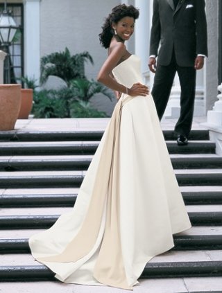 Slim A line Strapless Sweep train Wedding Dress (ST0146)