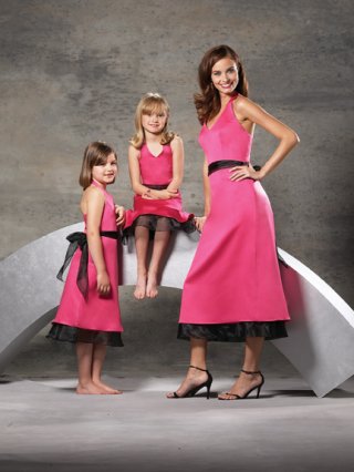 Halter Neckline Tea Length Satin Bridesmaid Dresses (cf0128) Halter Neckline Tea Length Satin Bridesmaid Dresses (cf0128)