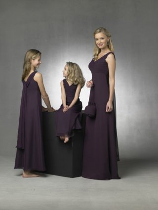 Tip-of-shoulder V-neck A-line Chiffon Bridesmaid Dresses (KB0263)