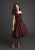 Vertically Shirred Strapless Taffeta Bridesmaid Dres (mj089)