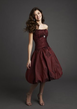 Vertically Shirred Strapless Taffeta Bridesmaid Dres (mj089)