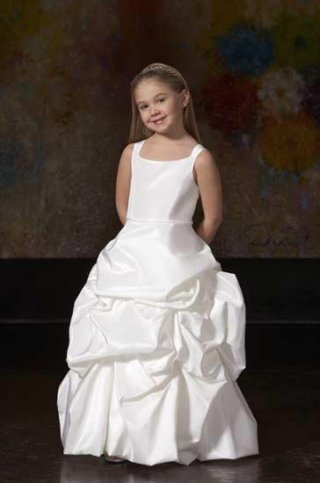Scoop Neck Full Gathered Taffeta Flower Girl Dresses (KF0189)