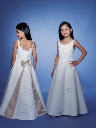 Off-the-shoulder V-neck Satin Flower Girl Dresses (KF0239)