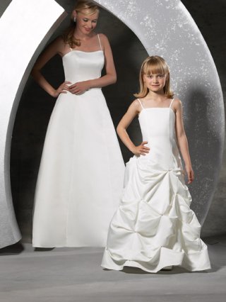 Spaghetti A-line Pick-up Satin Flower Girl Dresses (KF0116)