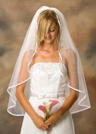 One Layer Fingertip Length Simple Elegant Wedding Veil (ZV1804)