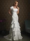 Ivory Layers Mermaid/Trumpet Modest Wedding Dress With Sleeves