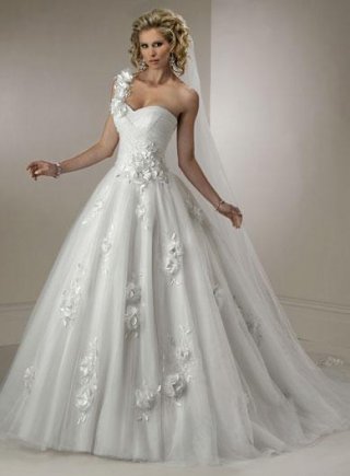 One Shoulder Floral Tulle Ball Gown Destination Wedding Dress