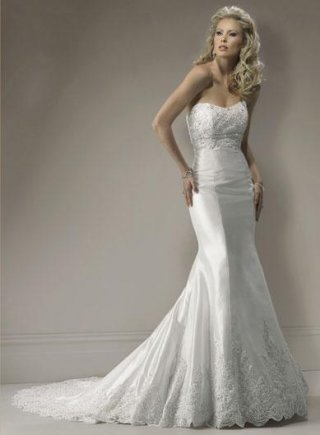 Sweetheart Neckline Organza Lace Mermaid/Trumpet Wedding Dress