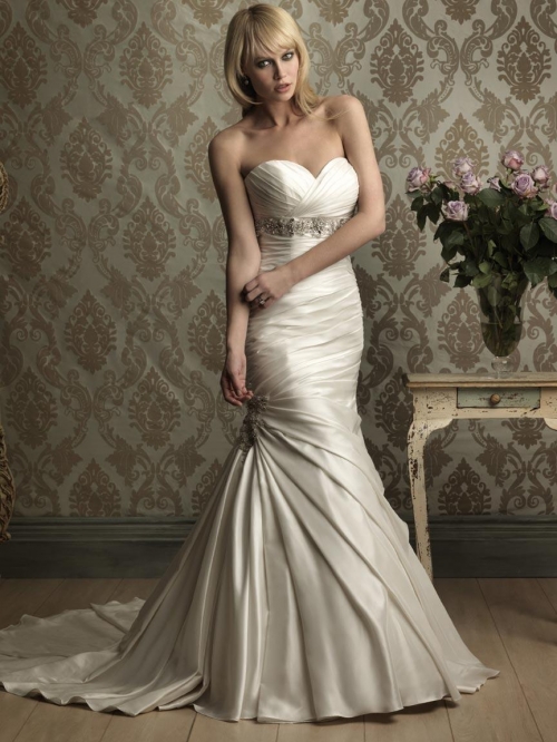 Sweetheart Beaded Fitted Mermaid/Trumpet Wedding Dress