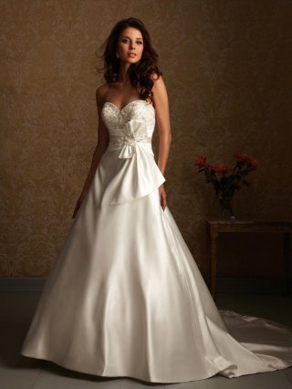Fabulous Embroidery Sweetheart A line Wedding Dress