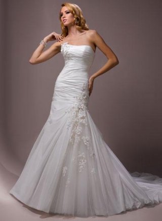 Lace Flower Taffeta Mermaid/Trumpet Wedding Dress Bubble Hem