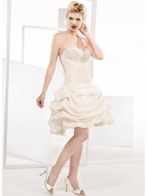 Short Wedding Dresses Taffeta Beading Sweetheart Bubble Hem