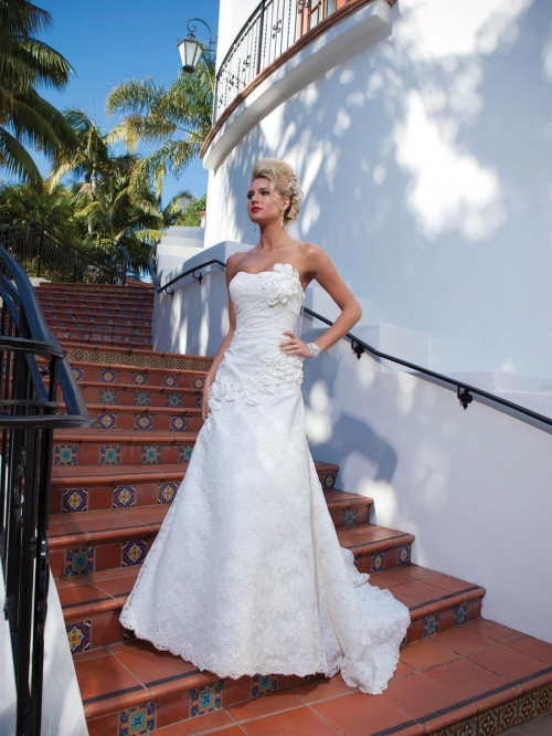 Long Wedding Dresses A-line Lace Strapless Sweetheart
