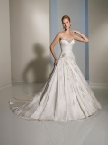 Elegant Wedding Dress Lace Appliques Satin Ball Gown Strapless
