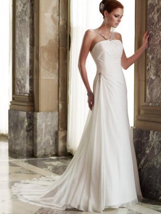 V-straps Beaded Chiffon A-line/Princess Simple Wedding Gown
