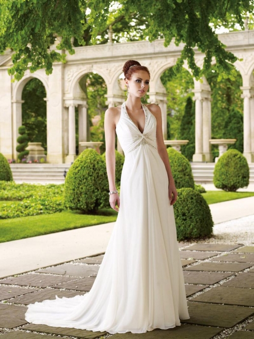 Elegant Halter Beaded Chiffon A-line/Princess Wedding Dress