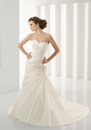 Ivory Sweetheart Flower Taffeta A-line/Princess Wedding Dress